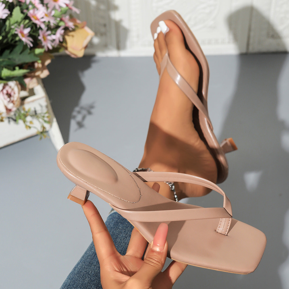 Damen Slingback-Sandalen mit elegantem minimalistischem Design und bequemer Absatzhöhe R&B