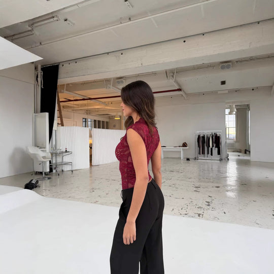 Damen Spitzen-Bodys mit elegantem V-Ausschnitt R&B