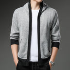 Herren Moderne Strickjacke mit Kapuze und schwarz-weißen Akzenten R&B