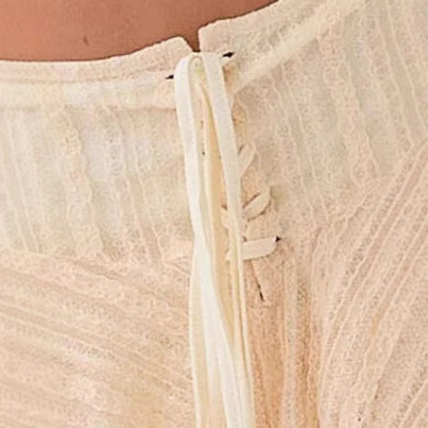 Damen Crop-Top mit raffiniertem Spitzenbesatz und verspieltem Minirock R&B