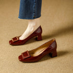 Damen Komfortable Pumps mit stylischem quadratischem Schmuckelement