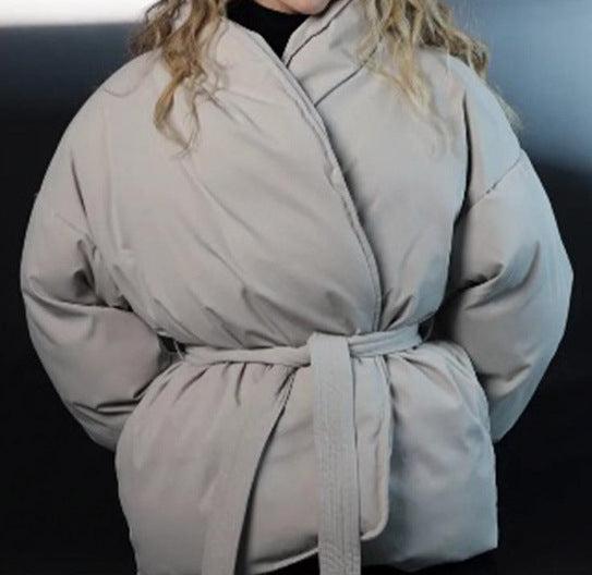 Damen Oversized Steppjacke mit Gürtel und hohem Kragen
