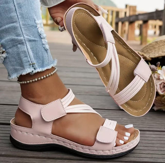 Damen Komfortable Sandalen mit verstellbaren Riemen und ergonomischem Fußbett R&B