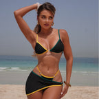Damen Triangel-Bikini mit einzigartigen Farbkontrasten und modischen Verzierungen R&B