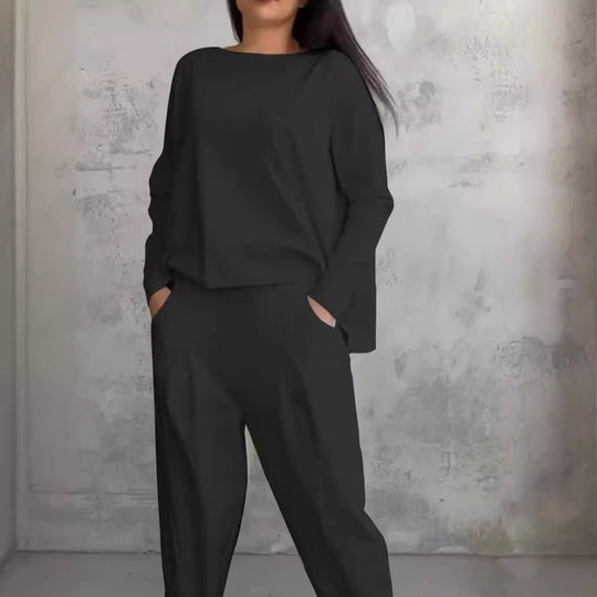 R&B | Einfarbiges Slim-Fit Hosenanzug mit Rundhalsausschnitt
