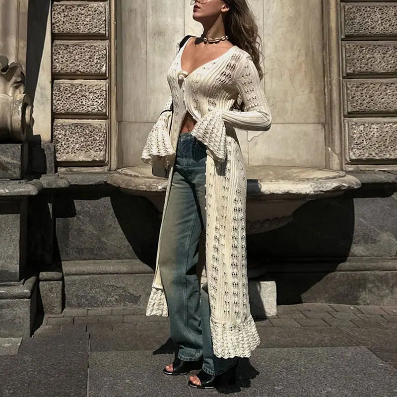 Damen Strickmaxikleid mit nostalgischem Lochmuster und elegantem V-Ausschnitt R&B