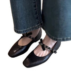 Damen elegante Ballerinas mit modischem Riemendetail und komfortablem Absatz
