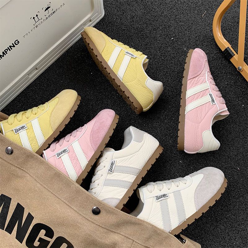 Damen sportive Retro-Sneaker mit hochwertigem Leder von R&B