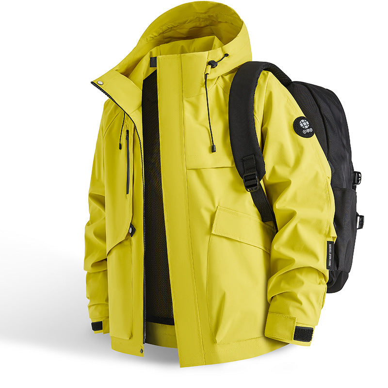 Herren technische Outdoor-Jacke mit innovativem Taschenkonzept und atmungsaktiven Materialien R&B