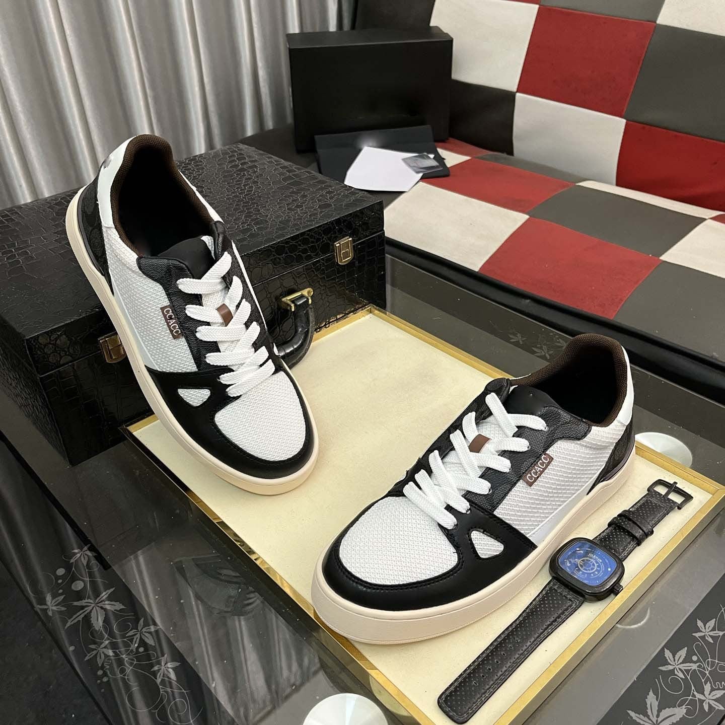 Damen Hochwertige Lifestyle Sneakers mit atmungsaktiver Mesh-Oberfläche und rutschfester Sohle R&B