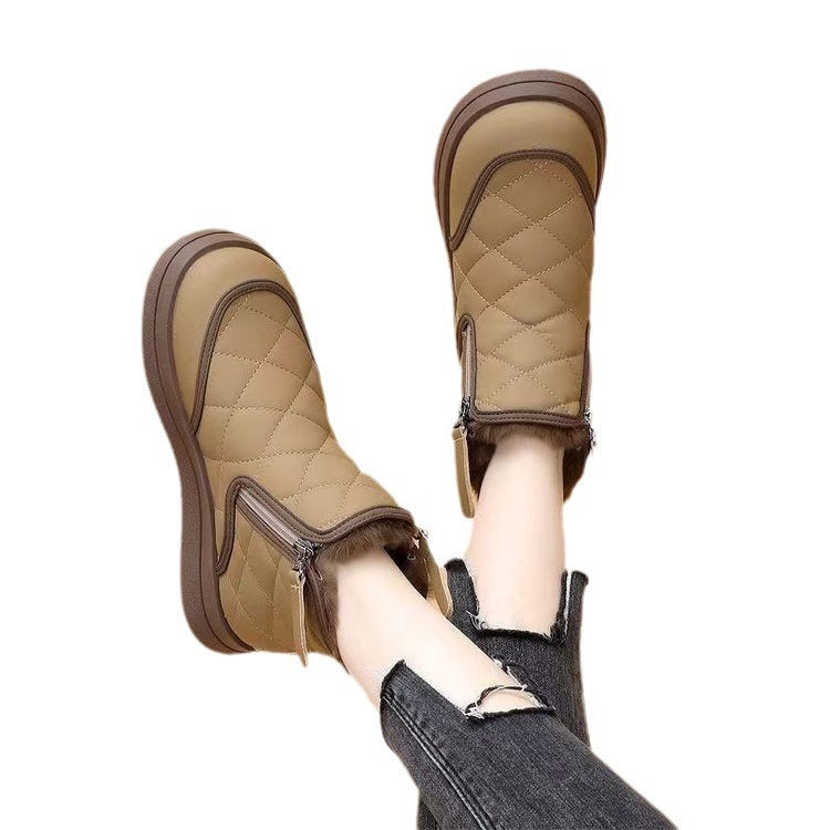 Damen gefütterte Winter-Boots mit modischem Steppdesign und rutschfester Sohle R&B