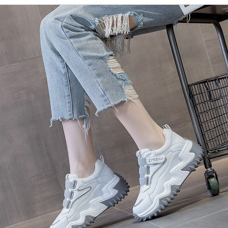 Damen Sportliche Sneakers mit verstärktem Halt und innovativer Dämpfung R&B
