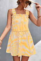 Damen Wickelkleid mit Rüschendetails und schmalen Trägern R&B