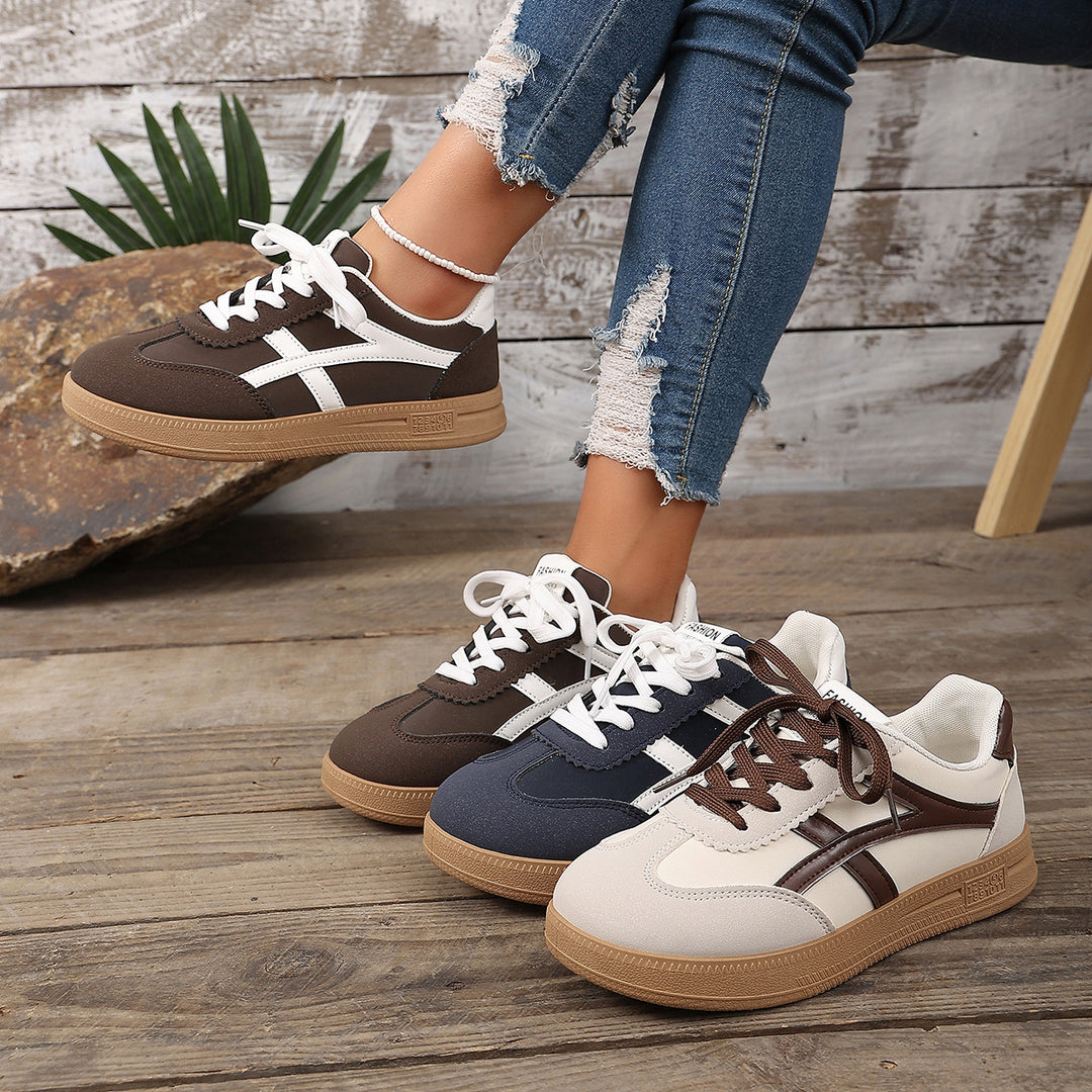 Damen Sneakers im Retro-Design mit hochwertiger Schnürung R&B