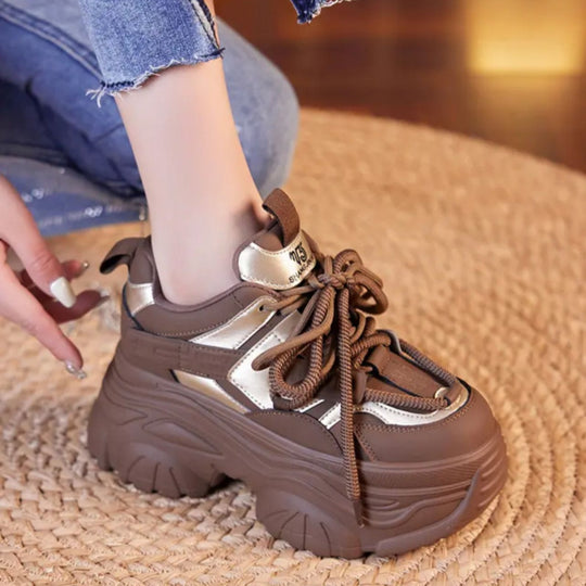 Damen Sportliche Chunky-Sneaker mit verstärktem Sohlenprofil und atmungsaktivem Obermaterial R&B