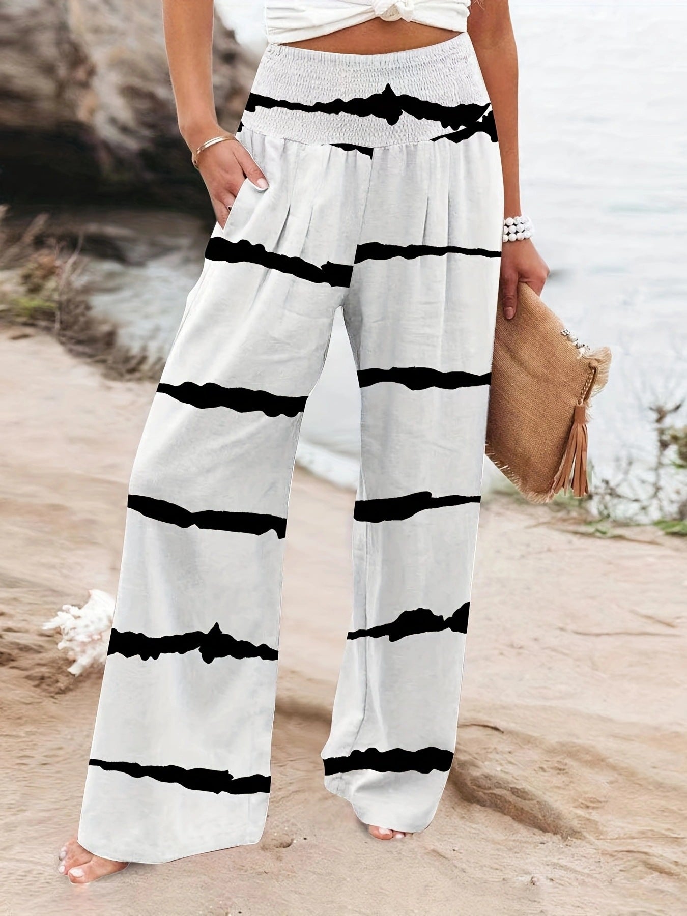 Damen Luftige Sommerhose mit seitlichen Taschen und modischem Streifenmuster R&B
