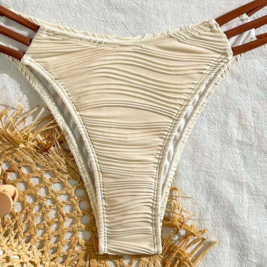 Damen Triangel-Bikini mit elegantem Raffungsdesign und modischen Trägerdetails R&B