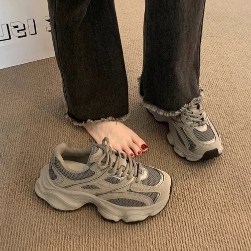 Damen Sportliche Sneakers mit dämpfender Sohle und atmungsaktivem Mesh-Obermaterial R&B