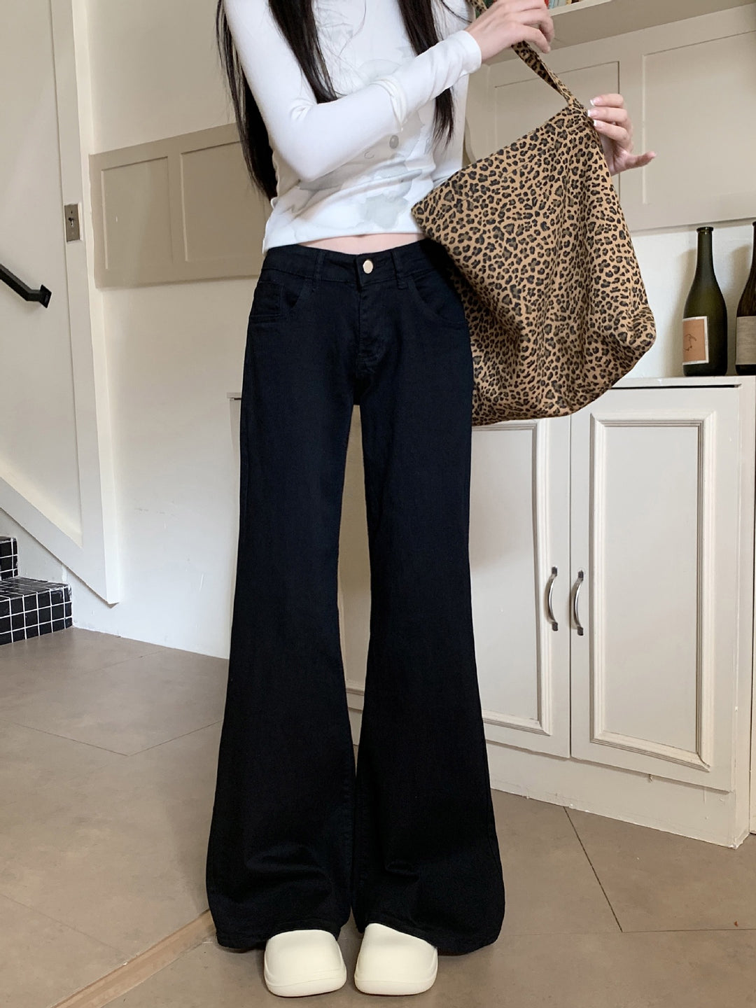 Damen Weite Flared Jeans mit hohem Bund und modernem Schnitt R&B