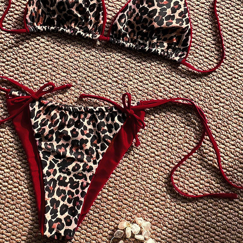 Damen Triangel-Bikini mit verspieltem Animal-Print