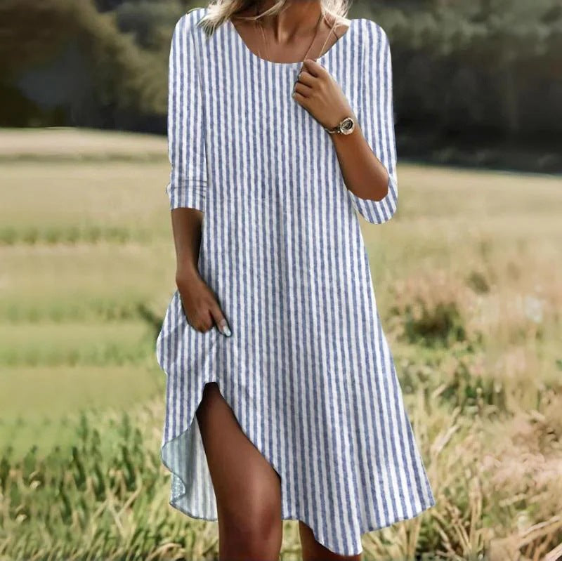 Damen Freizeitkleid mit seitlichem Schlitz und Streifenmuster R&B