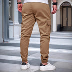 Herren nan tapered Freizeit-Cargohose mit aufgesetzten Klapptaschen, Tunnelzugbund und elastischen Beinabschlüssen R&B