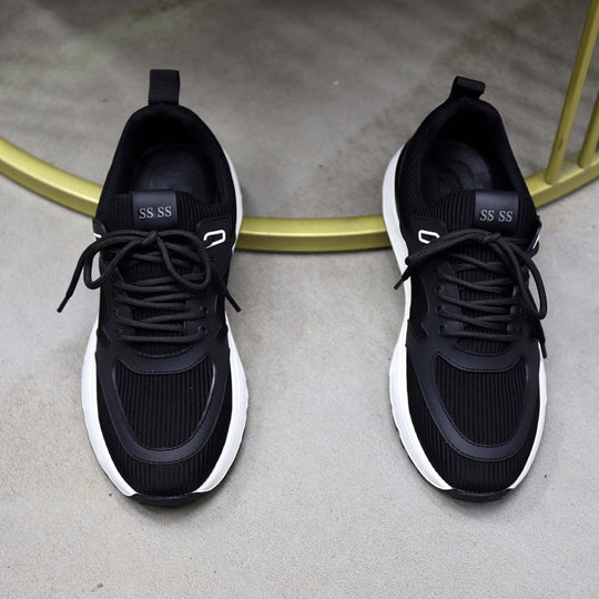 Damen Sportliche Leichtgewicht-Sneaker mit atmungsaktiver Oberflächenstruktur R&B
