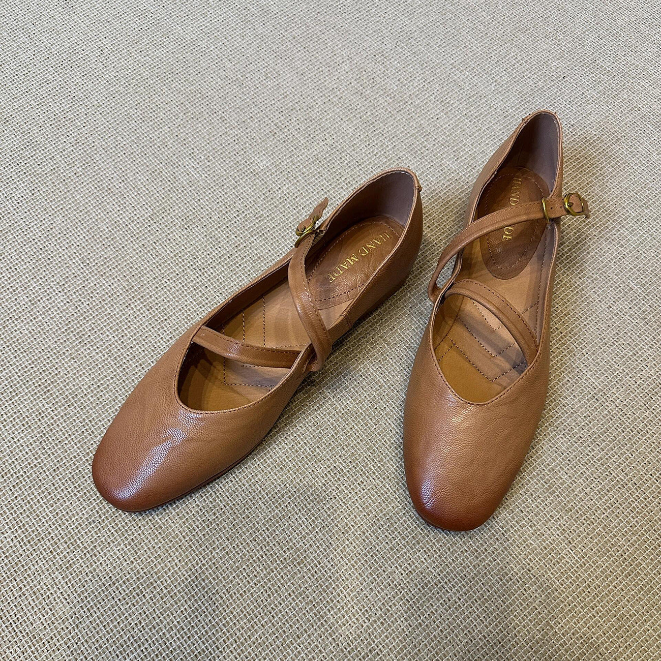 Damen Ballerina-Schuhe mit verstellbarem Riemchen und bequemem Fußbett R&B