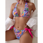 Damen Triangel-Bikini mit bindbaren Trägern und lR&Bhaftem Muster R&B