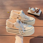 Damen Hochplatform Sneakers mit modischem Stoff-Obermaterial und lockerer Schnürung