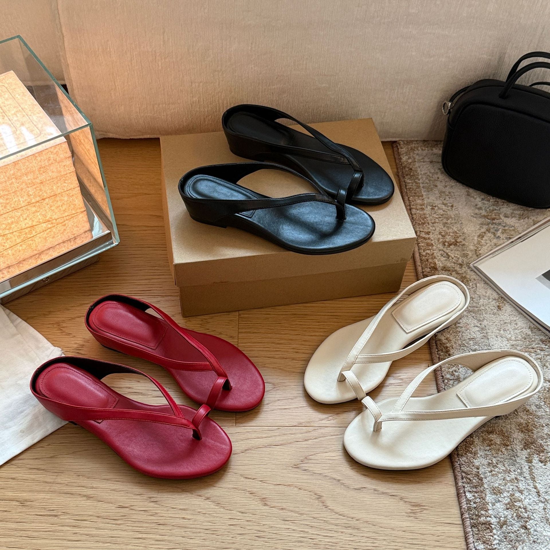 Damen Bequeme Flip-Flops mit ergonomischer Fußbettgestaltung R&B