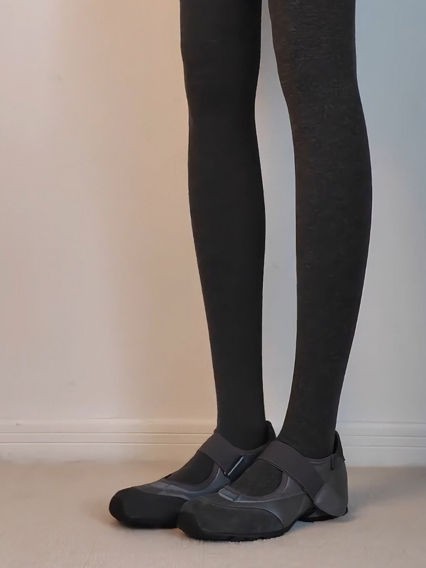 Damen Aktiv-Schuhe mit flexiblem Haltegurt und rutschfester Sohle R&B
