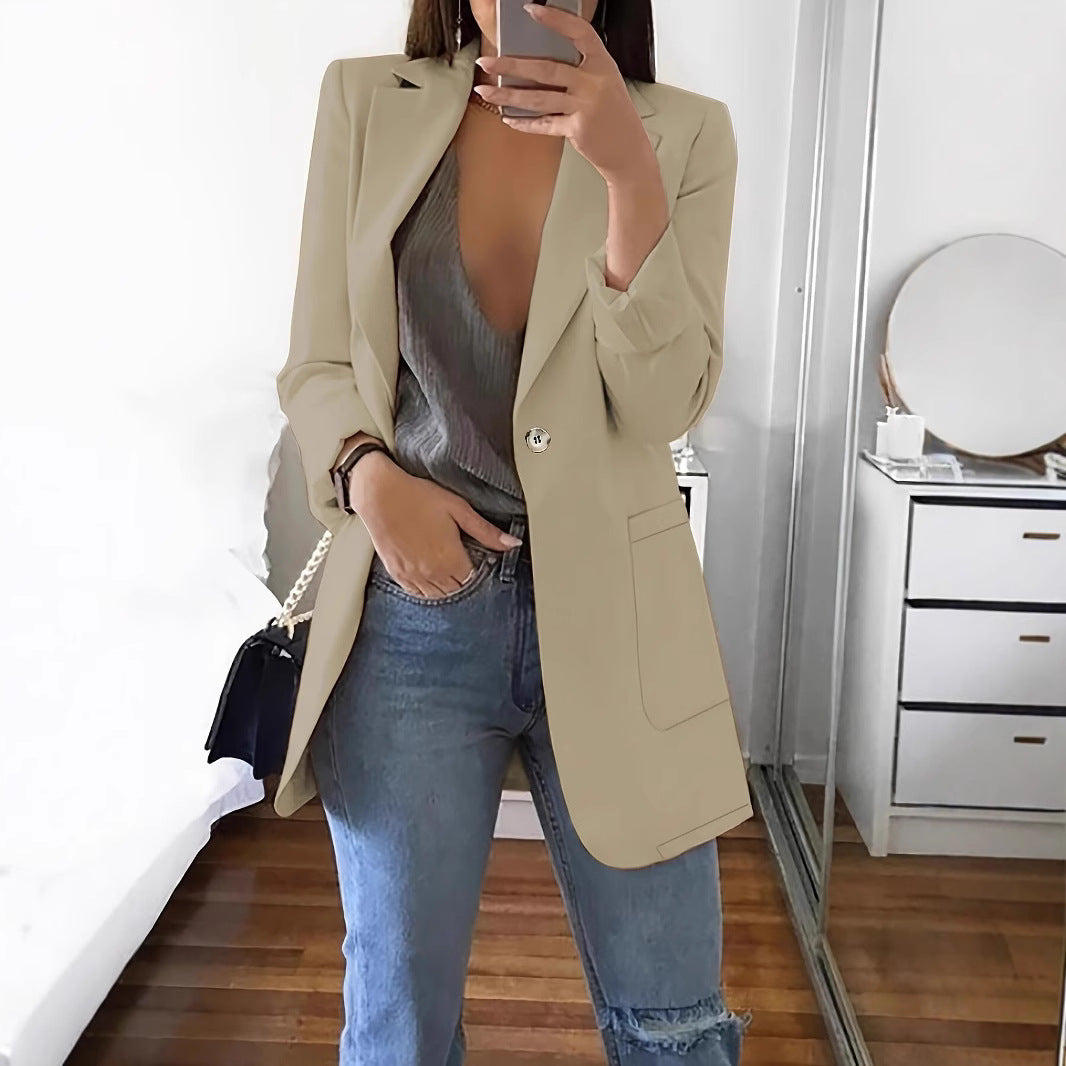 DamenStylische Blazerjacke mit glänzenden Knopfdetails und großzügigen Taschen R&B