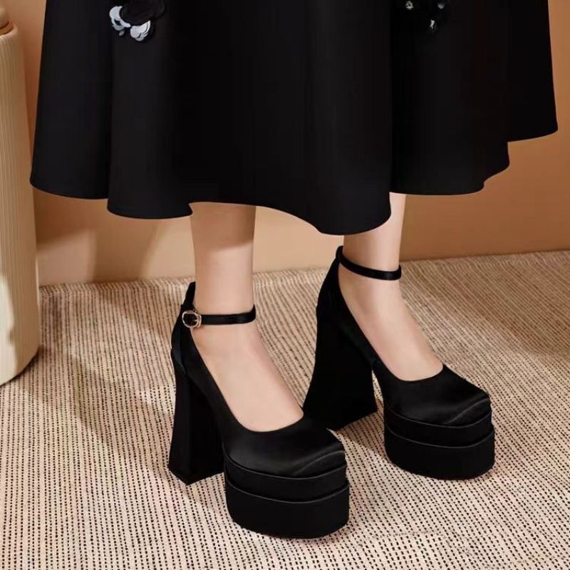 Damen Plateau Sandalen R&B