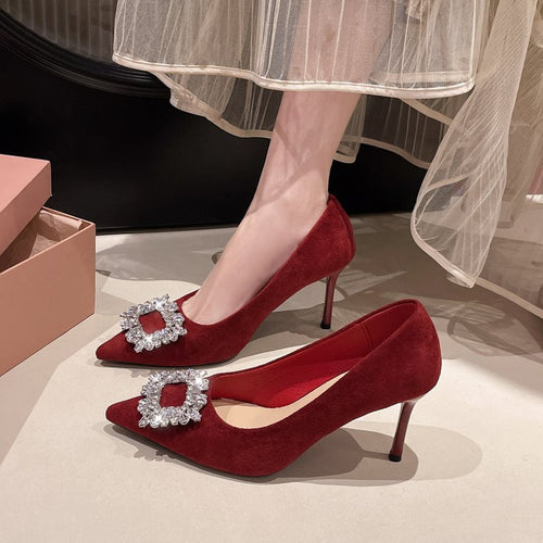Damen elegante Pumps mit funkelndem Schmuckdetail R&B