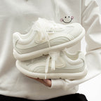 Damen Sneaker mit innovativem atmungsaktivem Obermaterial