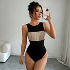 Damen Hochgeschnittener Badeanzug mit elegantem, rippierten Oberteil R&B