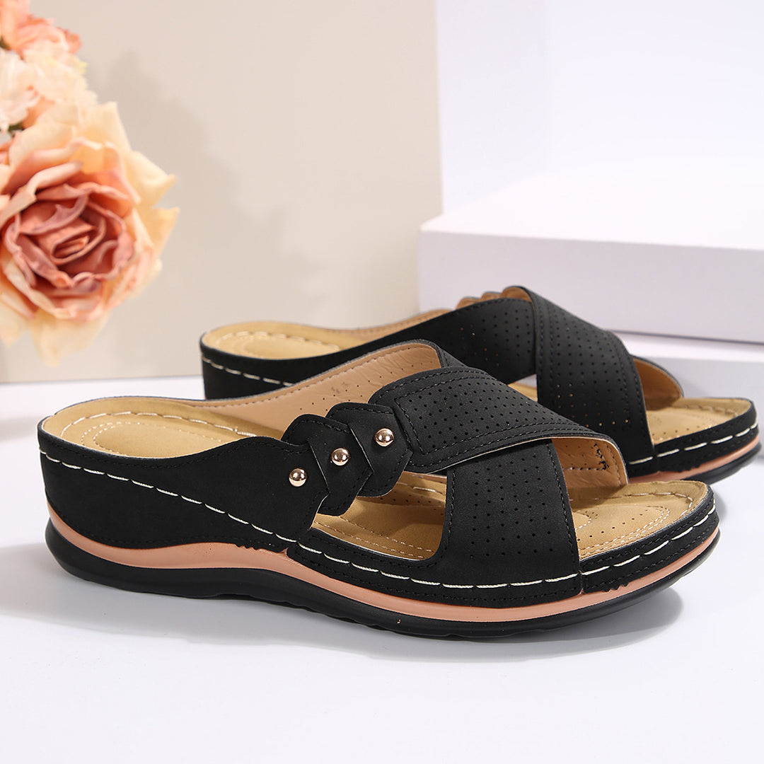 Damen Phantastische Komfort-Sandalen mit atmungsaktiven Einsätzen und modischem Schnitt R&B