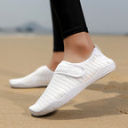 Damen Wassersportschuhe mit rutschfestem Profil und elastischem Riemensystem