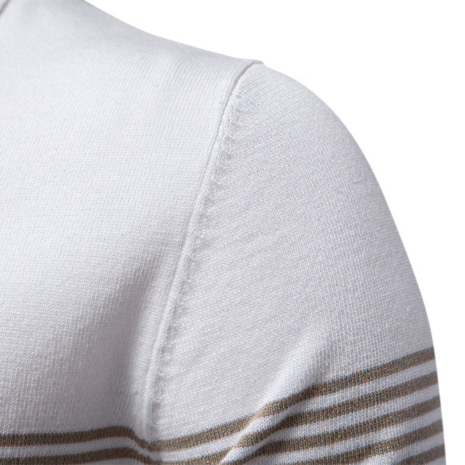Herren Polo-Shirt mit elegantem Reißverschluss und sportlichem Streifenmuster