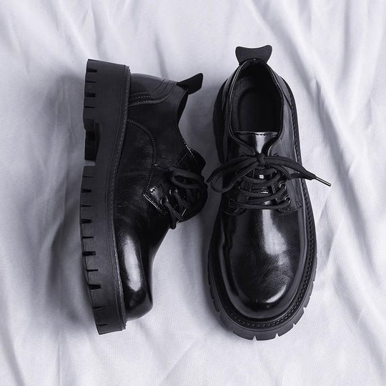 Herren klassische Schnürschuhe mit robustem Profil und elegantem Finish R&B