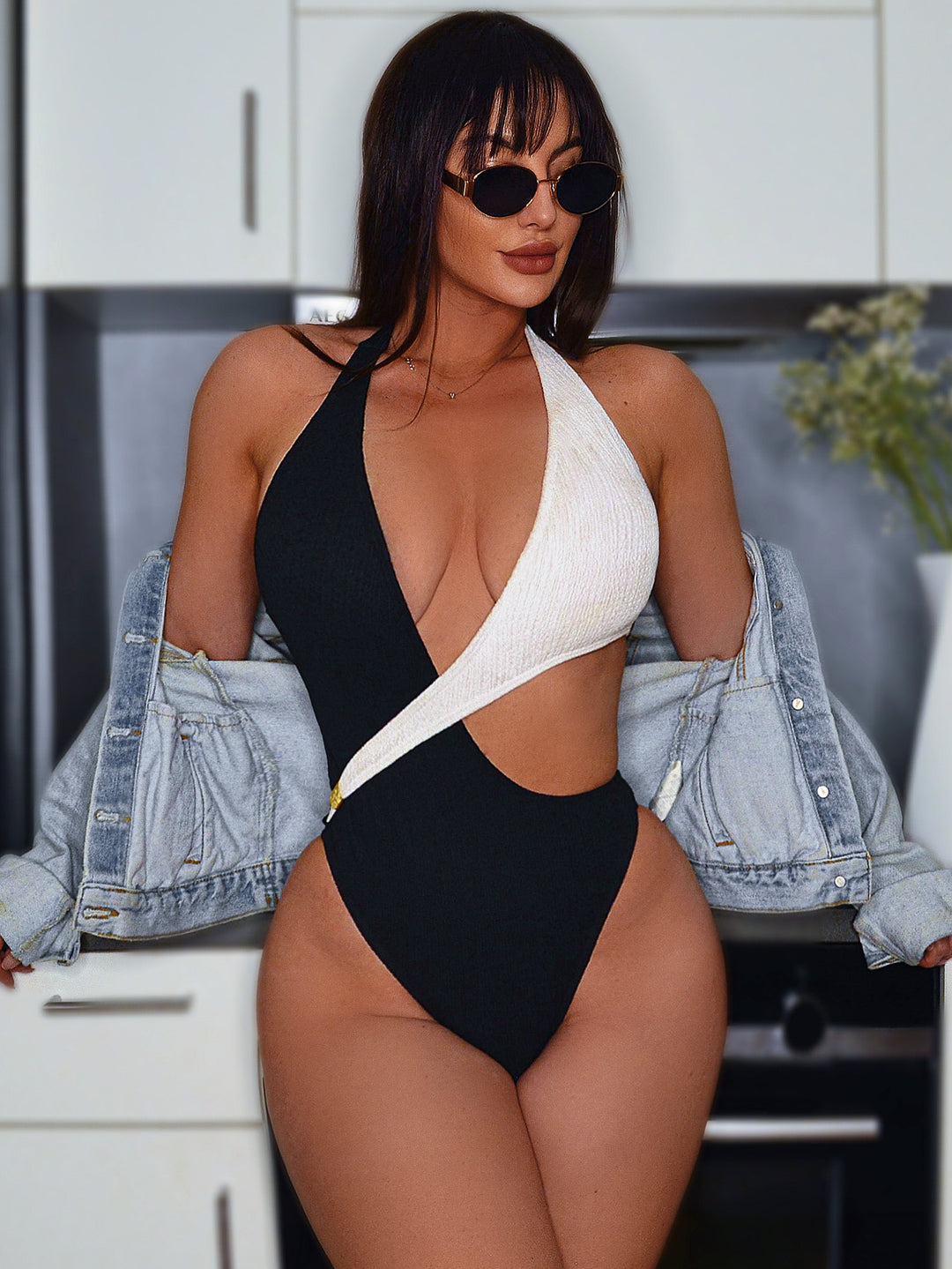 Damen Hochgeschnittener Cut-Out Badeanzug mit asymmetrischem Design R&B