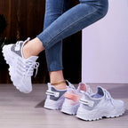 Damen Sneaker mit innovativem atmungsaktiven Design