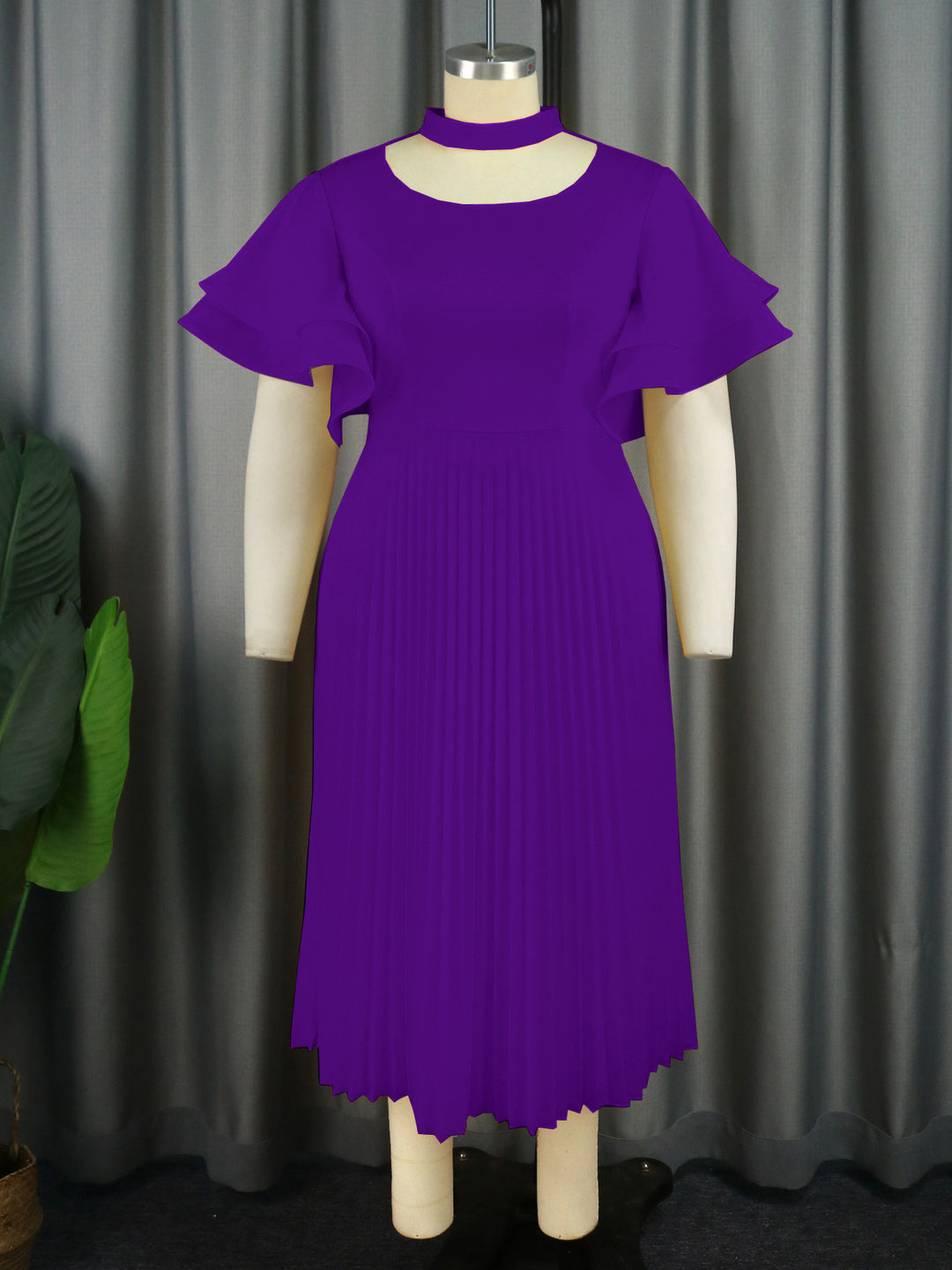 Damen Plissee Maxikleid mit Choker und voluminösen Ärmeln R&B