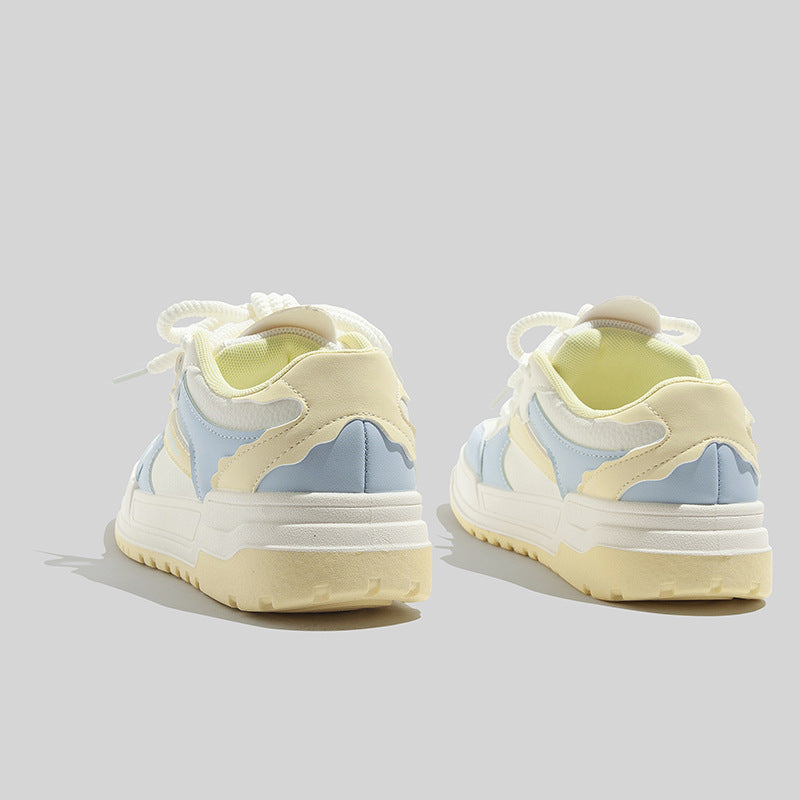 Damen Sportliche Plattform Sneakers mit atmungsaktiver Oberfläche und einzigartigem Design