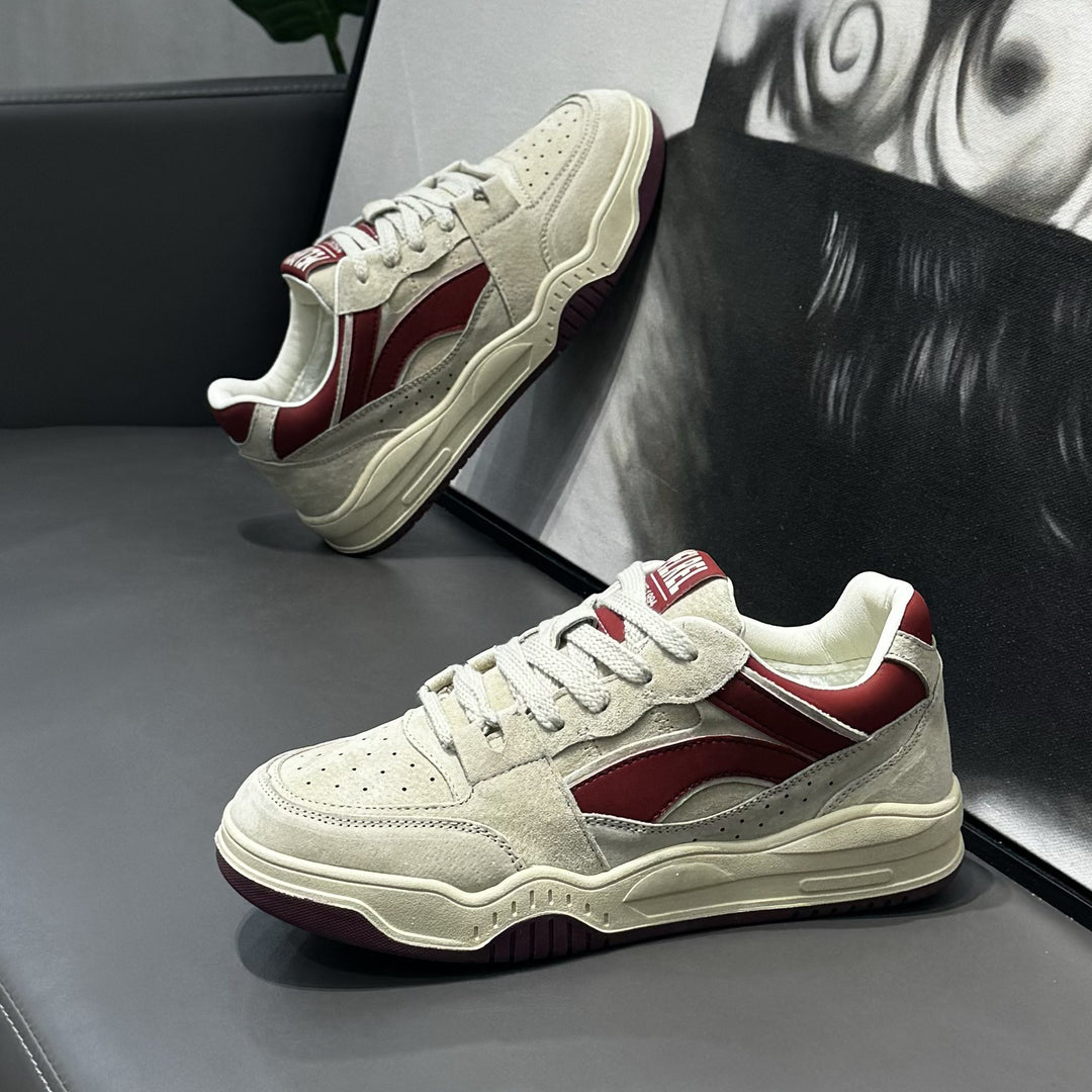 Damen Sportliche Sneaker mit hochwertigem Wildleder und dämpfender Sohle R&B