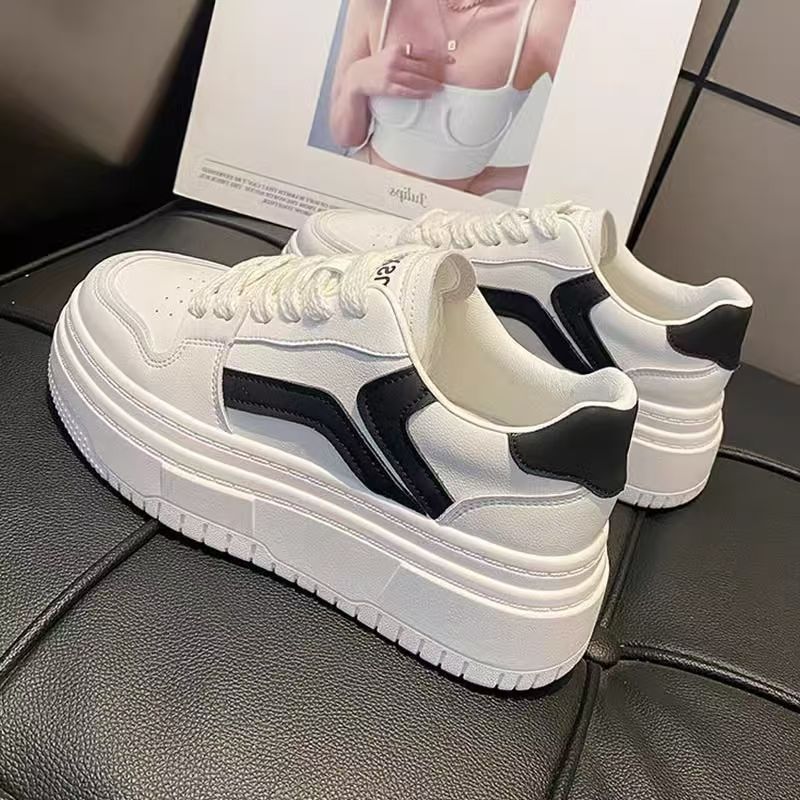 Damen Elegante und modische Sneakers mit hoher Plateausohle