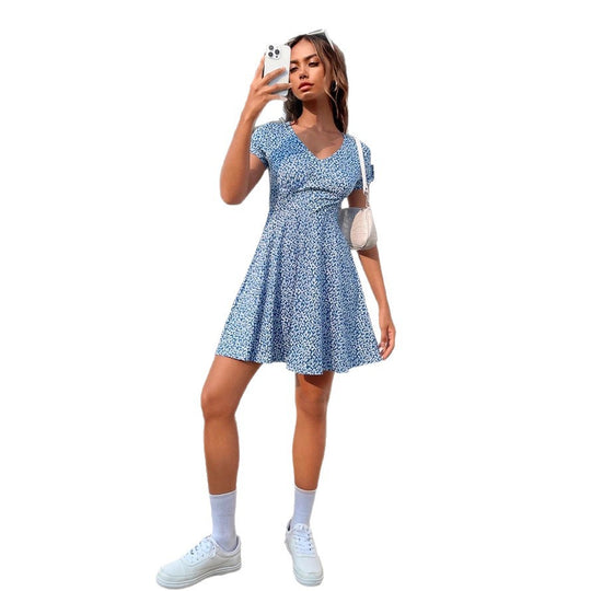 Damen Sommerliches Freizeitkleid mit floralen Mustern und schwingendem Rock R&B
