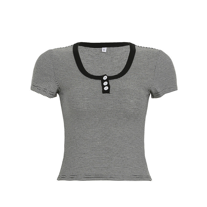 Damen Kurzarmshirt mit modischem Streifenmuster und dekorativen Knöpfen R&B