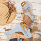 Damen Slip-On Sandalen mit Korksohle und stylischen Schnürdetails